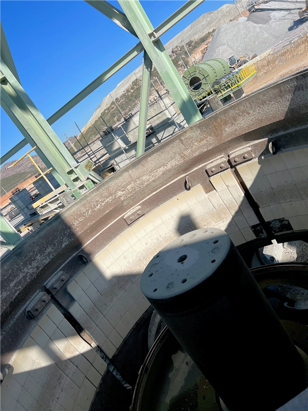 5 Units - Metso-nordberg Mp800 Sh Cone Crushers)